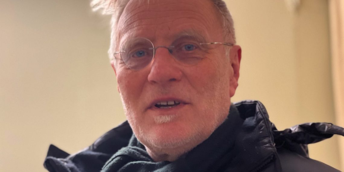 Ny-presten trives godt i Kautokeino – skiene er tatt i bruk