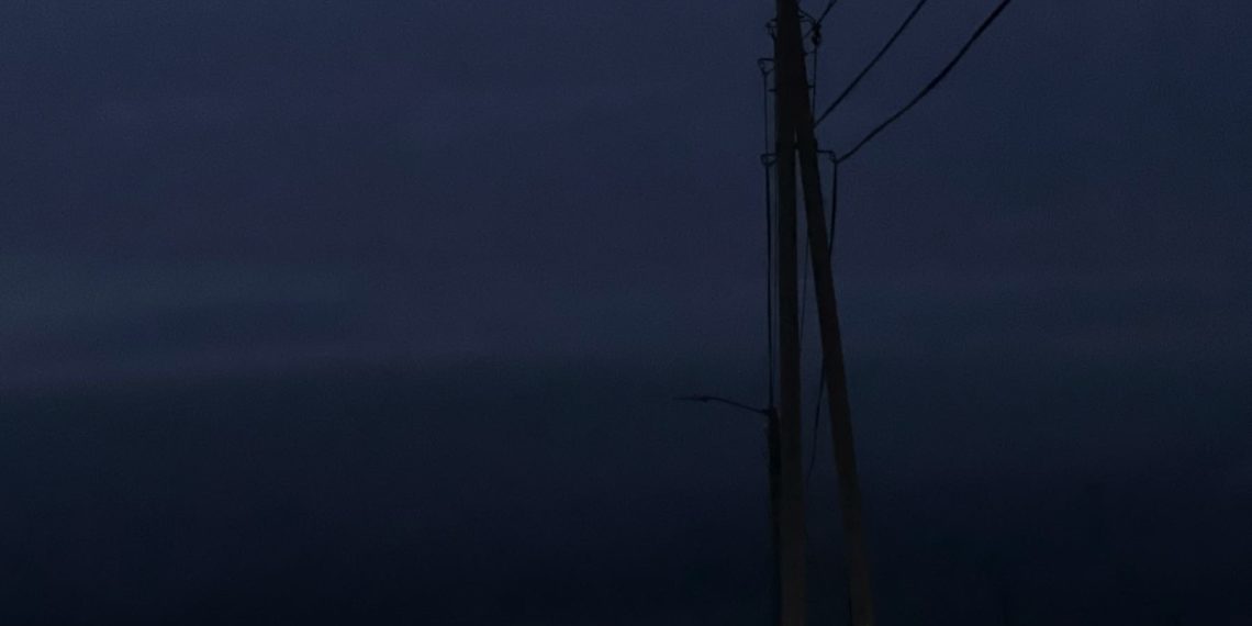 Gatelysene på E45 har vært mørke hele høsten